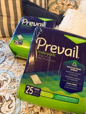 Prevail Underpads - Blue and Green - 25 Count
